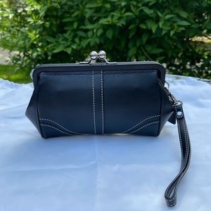 COACH RARE - Kiss Lock Black Leather Wristlet